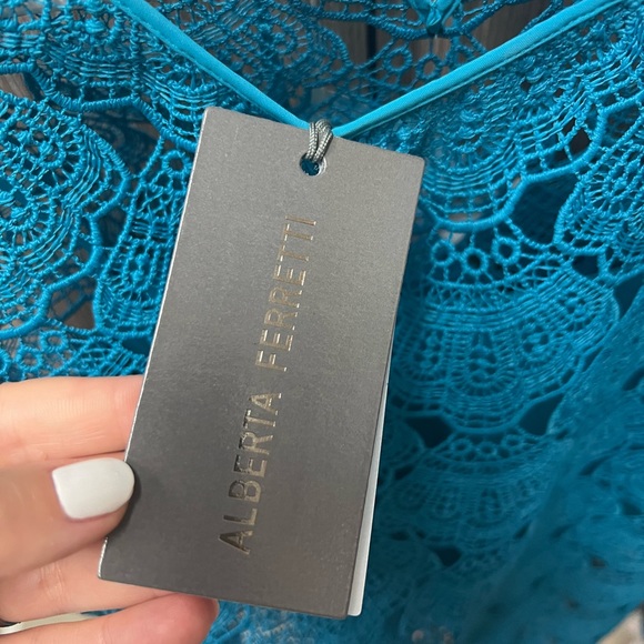 Alberta Ferretti embroidered lace layered dress - Picture 7 of 8